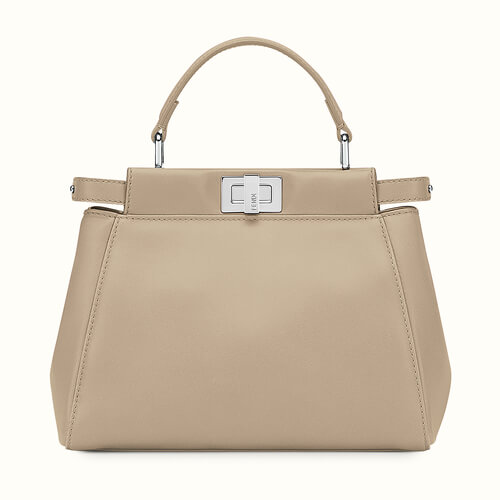 フェンディスーパーコピー ピーカブー 大人気 It Bag!! 選べるカラー MINI PEEKABOO 8BN244