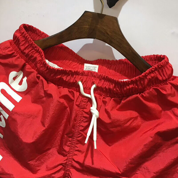 18AW シュプリームスーパーコピー シュプリーム Split Logo Water Short 水着 Red 8050208