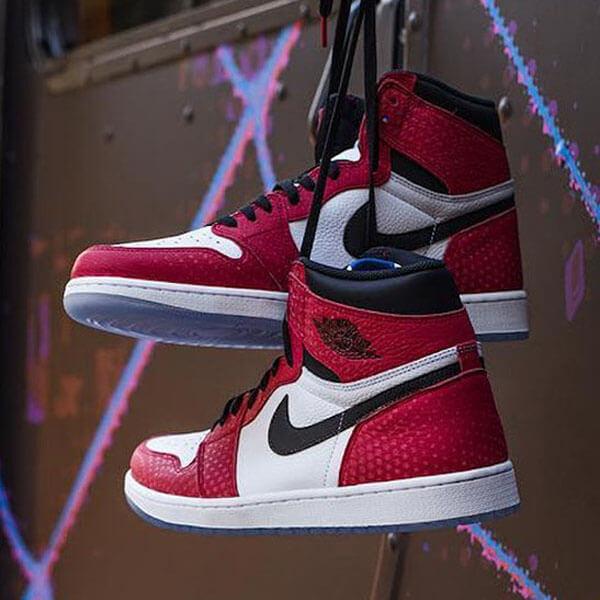 ナイキ エアージョーダン スニーカー コピー 超入手困難限定ｺﾗﾎﾞ激ﾚｱ!  Air Jordan 1 High Spider-Man201017a11