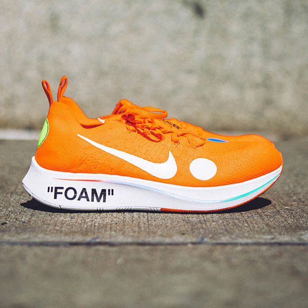 大人気★入手困難 OFF-WHITE  ZOOM FLY MERCURIAL FLYKNIT ORANGE & BLACK   201020A06