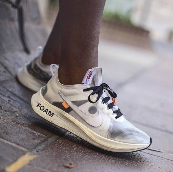 Off-White ナイキ   Zoom Fly オフホワイト ナイキ ズームフライ AJ4588100