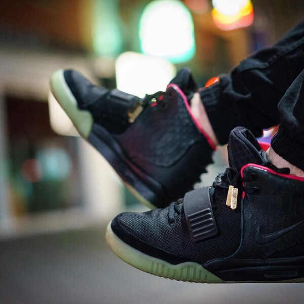 Yeezy 2 Solar Red ナイキ エアイージー2 ソーラー 508214-006