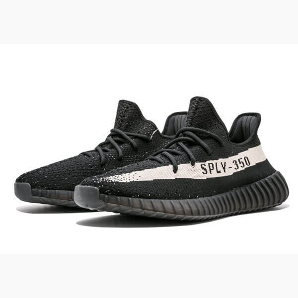 アディダス イージー Yeezy Boost 350 V2 Core Black White BY1604