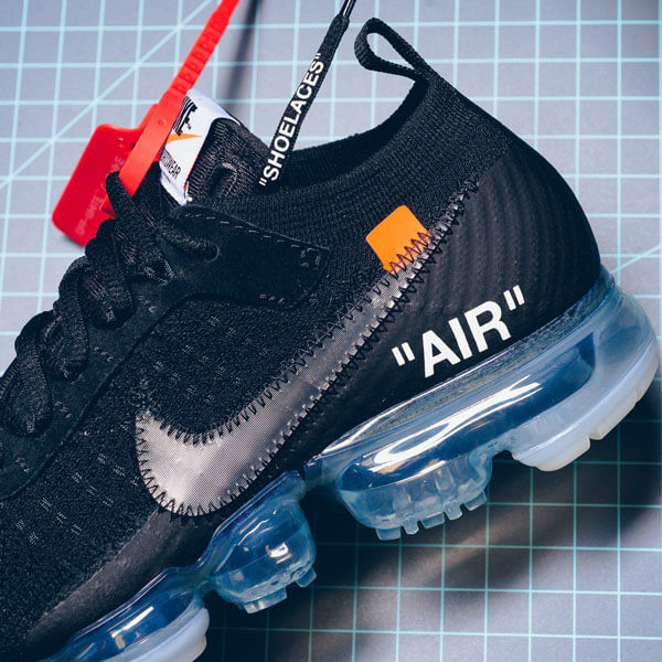 オフ ホワイト ナイキ エアマックス スニーカー コピー ナイキ ランニングシューズ 大人気★数量限定【OFF-WHITE X 】AIR VAPORMAX FLYKNIT AA3831-001