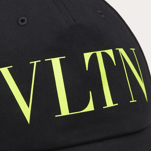 新着★ヴァレンティノ★VLTN ヴァレンティノ キャップ コピー ベースボールキャップ UY2HDA10TWWHW8