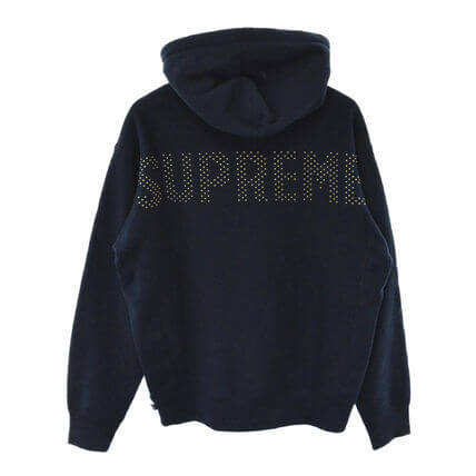 シュプリームパーカー偽物 コムデギャルソン パーカー Studded Hooded Sweatshirt 20E21C9