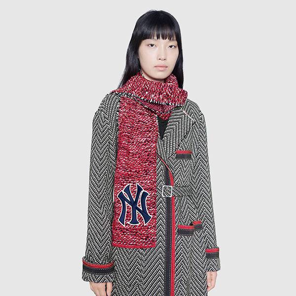 新作グッチ☆ 偽物 グッチ Scarf with NY Yankees patch マフラー 543299 3GB61 5660