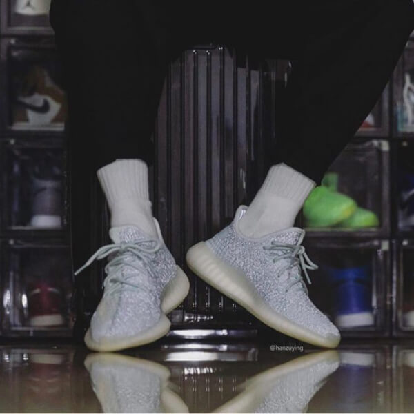 ★入手困難★ アディダス コピー YEEZY BOOST 350 V2 CLOUD WHITE REFLECTIVE 21033105