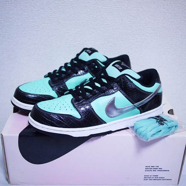 ナイキ コピー ティファニー  ダンク Dunk SB Low Diamond Supply Co. 304292-402