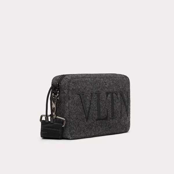 超入手困難ヴァレンティノ VLTN フェルト クロスボディバッグ 偽物 YB0704EGA_7NJ