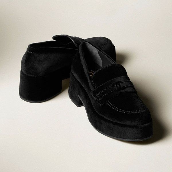 追跡付シャネル LOAFERS ベルベットローファー G39206 X56728 94305