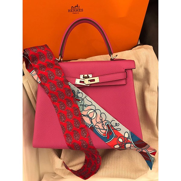 エルメス ケリー 偽物 Hermes★(ツイリー付きで上品)入手困難カラーで欲しいKelly25cm