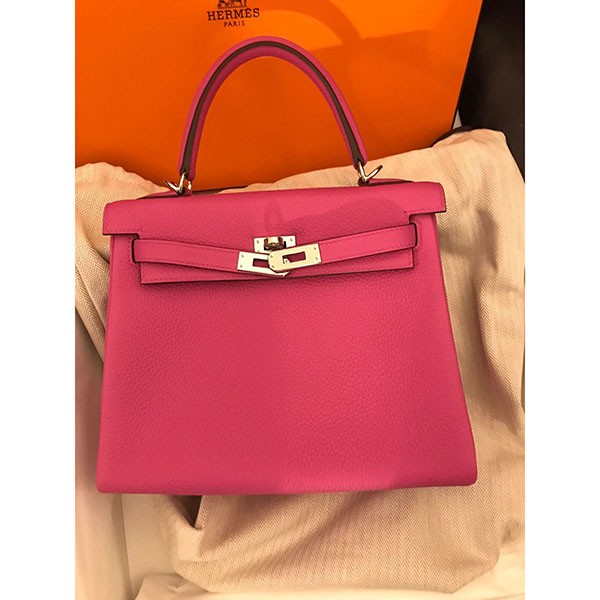 エルメス ケリー 偽物 Hermes★(ツイリー付きで上品)入手困難カラーで欲しいKelly25cm