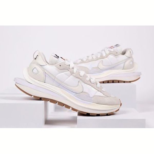 欲しい♡超限定♪SACAI × ナイキ VAPOR WAFFLE スニーカー コピー DD1875-100