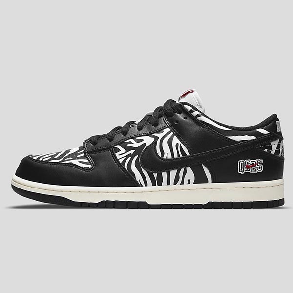 ナイキ×QUARTERSNACKS ダンク コピー SB DUNK LOW "ZEBRA CAKE DM3510-001