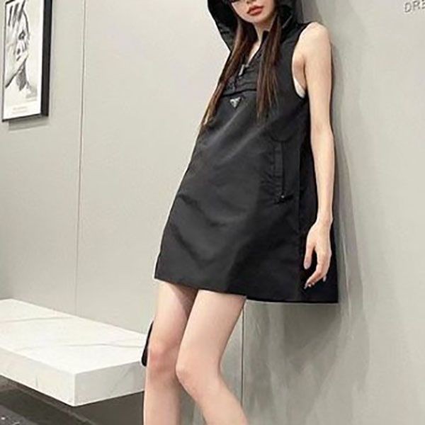 プラダ Re-Nylon mini-dress リナイロンミニドレス 230691_1WQ8