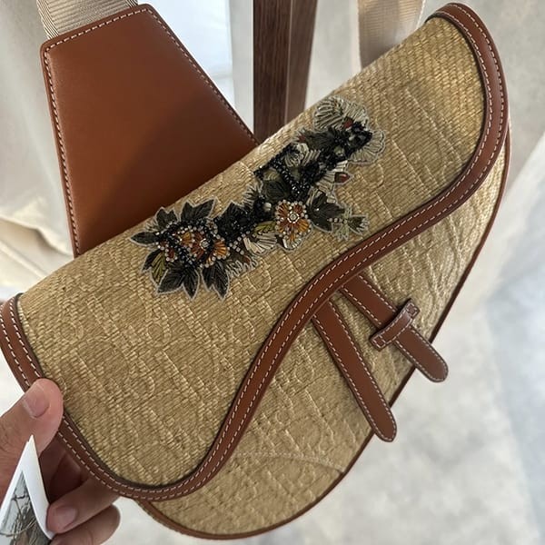 新色登場★ディオール 偽物 メンズ TEARS SADDLE ショルダーバッグ  1ADPO130RAE_H167