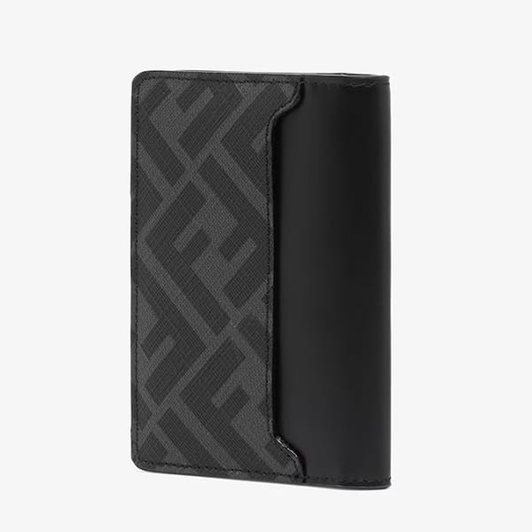 【セレブ多数愛用】フェンディ カードケース FFスクエア ホルダー 本革レザー ロゴ 偽物 7色 7M0349AFF2F0GXN
