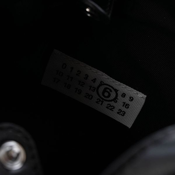 マルジェラ MM6 ジャパニーズ 偽物3ハンドルクロスボディ SB6WG0008