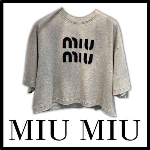 ★ミュウミュウ 偽物★ロゴ刺繍入り コットン 半袖Tシャツ03061