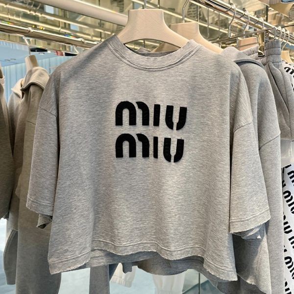 ★ミュウミュウ 偽物★ロゴ刺繍入り コットン 半袖Tシャツ03061