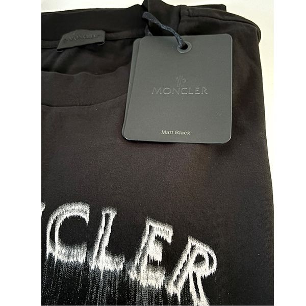 モンクレール ぼかし レタリング ロゴTシャツ激安　白黒J10918C