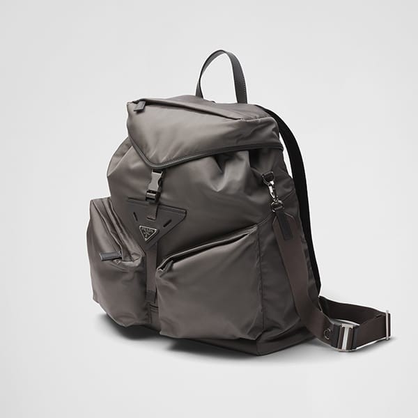 ユニークなデザインプラダ 偽物 Re-Nylon レザー バックパック 2色 2VZ108_2DW3