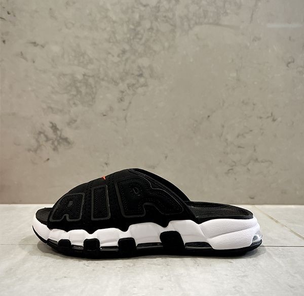 追跡付きで安心届けナイキ モアテン サンダル 偽物 AIR MORE UPTEMPO SLIDE