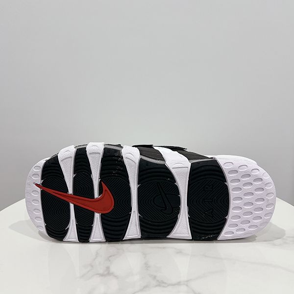 追跡付きで安心届けナイキ モアテン サンダル 偽物 AIR MORE UPTEMPO SLIDE