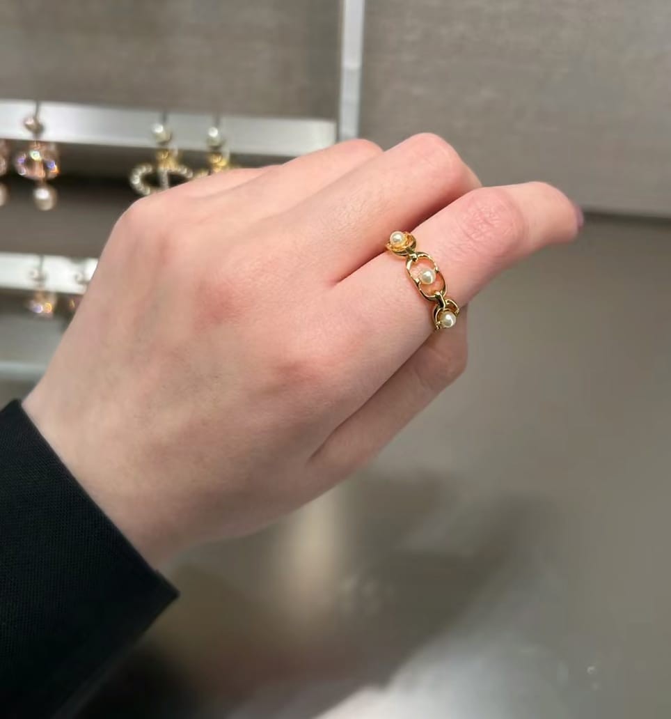 【送料関税込】ディオール 30 montaigne jolie リング n級品 r2140womrs_d301