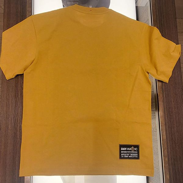 新色登場★モンクレール grenoble 偽物 ラバー加工レタリングtシャツ【各色】j20978c