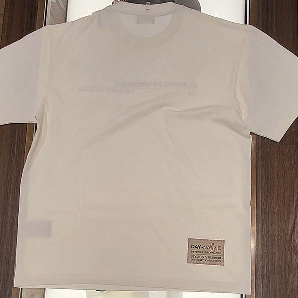 新色登場★モンクレール grenoble 偽物 ラバー加工レタリングtシャツ【各色】j20978c