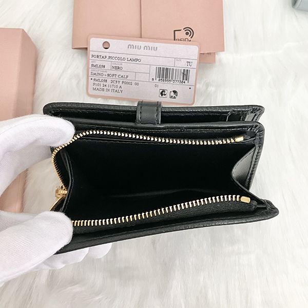 【ミュウミュウ】Compact Wallet ロゴベルト 三つ折り財布 5ML058