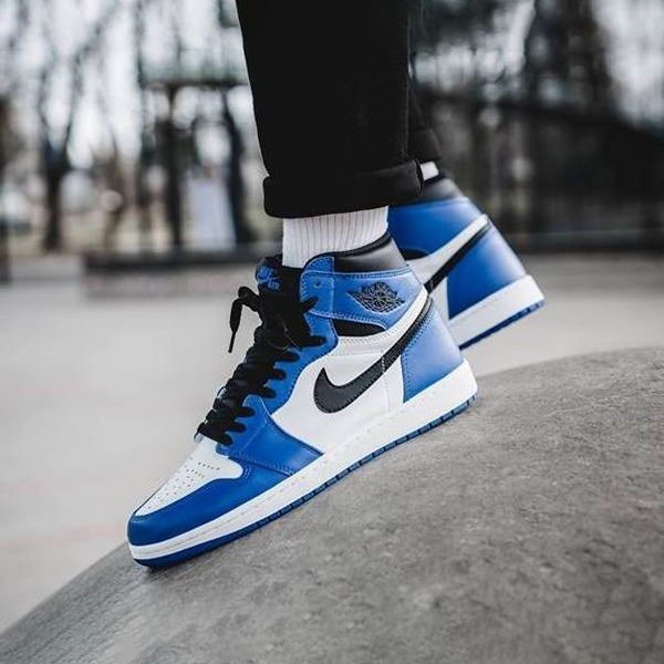 エアジョーダン1 ゲームロイヤル 偽物 ナイキ MID AJ1 "Game Royal" 575441-403