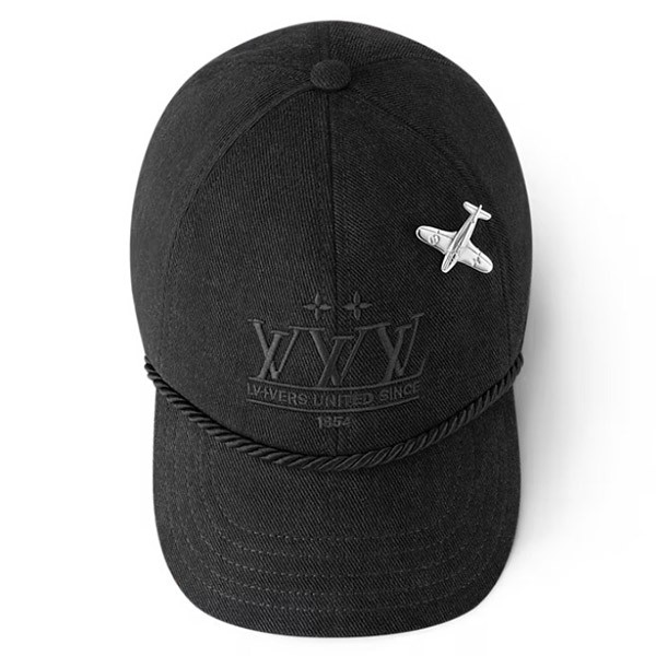 定番【飛行機のブローチがアクセント♪】ルイヴィトン★キャップ 偽物 LV プレーン M5012M