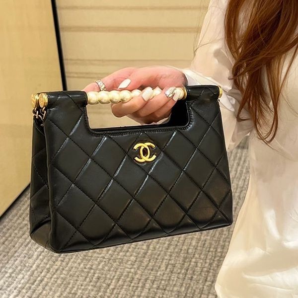 激安価格！パールハンドルが上品♪【シャネル】ハンドバッグ パチモン AS5413