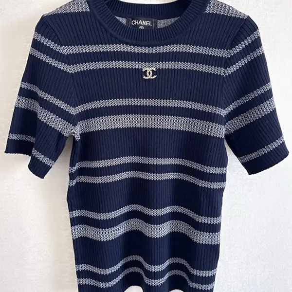 即納でお届けシャネル 25SS ボーダーニットトップス 激安 P75694