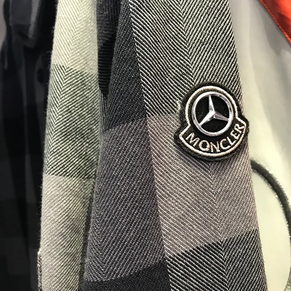 在庫あり【モンクレール Mercedes-Benz by NIGO】チェックシャツ 偽物