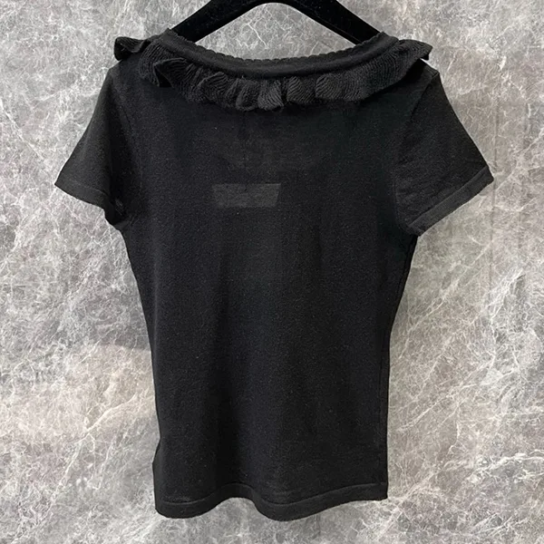 【胸元フェミニン♡オシャレに細見え】シャネル Tシャツ パロディ トップス cc255151