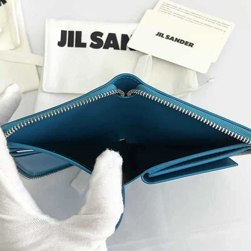 ジルサンダー 偽物 ロゴ エンボス ジップアラウンド ウォレット 2色 jil51444