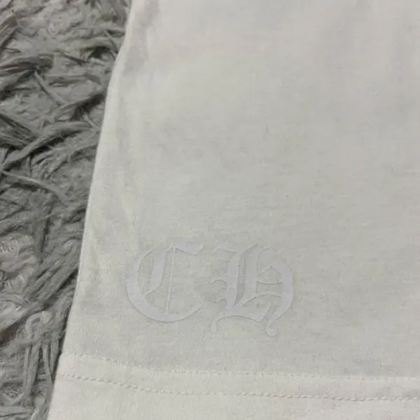 大人気定番クロムハーツ プレミアムなロゴTシャツ スーパーコピー w25082101