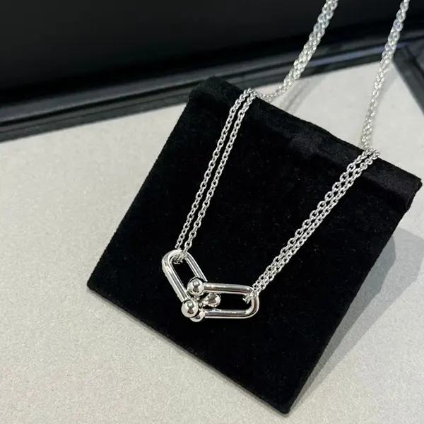 芸能人愛用ティファニー ハードウェアネックレスペンダント 63104337