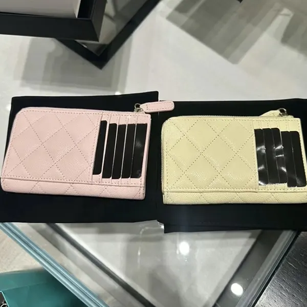 シャネル フラグメントケース コピー AP3179 B10583 C3906