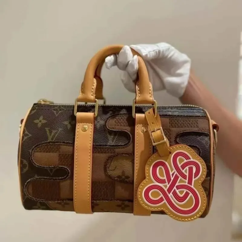 ルイヴィトン キーポル・バンドリエール 25 レプリカ M15428