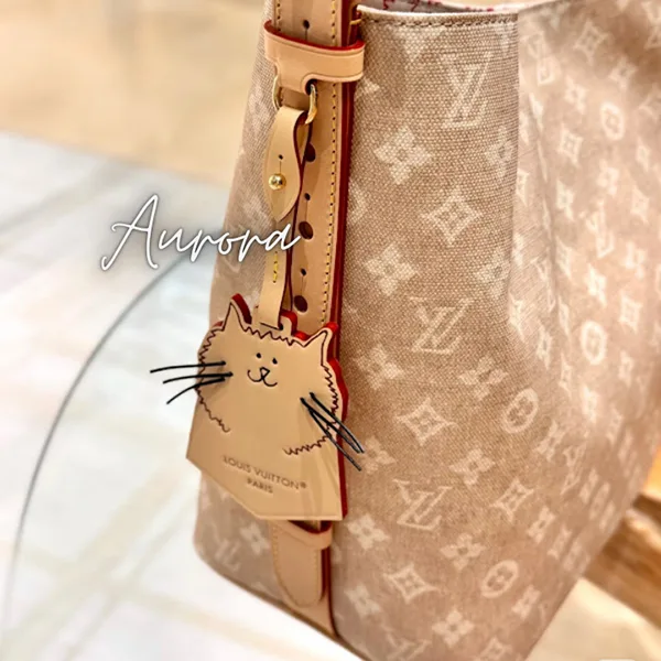 激安大容量!!裏地も猫ちゃん♪ [ルイヴィトン] トートバッグ パチモン M25727