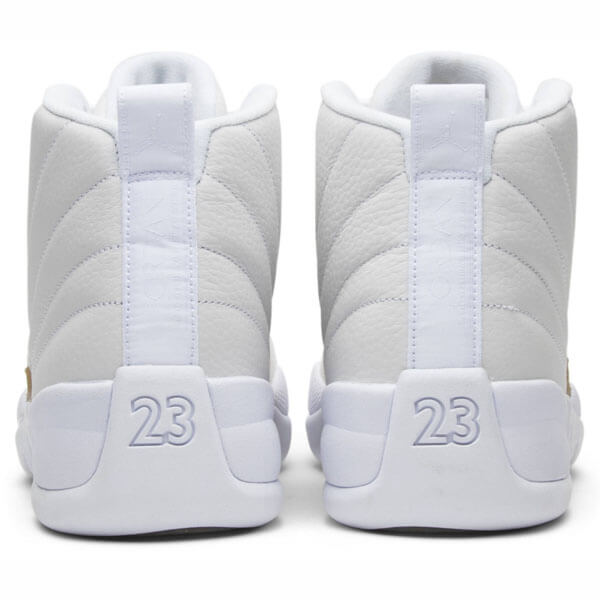 ナイキ エアジョーダン コピー 12 レトロ OVO 2016入手困難!!激レア!! Air Jordan 12 Retro OVO 2016