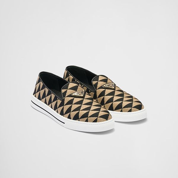[プラダ]スリッポンシューズ 偽物 Embroidered fabric Slip-onShoes