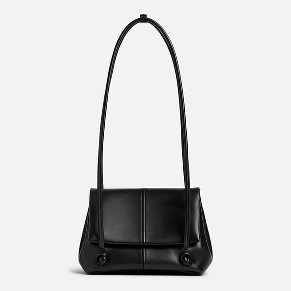 ボッテガヴェネタ ソフトナチュラルレザー ショルダーバッグ 偽物 2色 2EB01019
