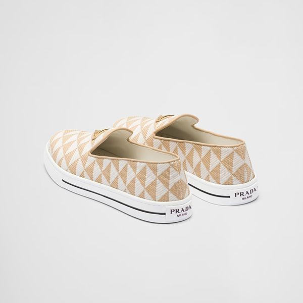 [プラダ]スリッポンシューズ 偽物 Embroidered fabric Slip-onShoes