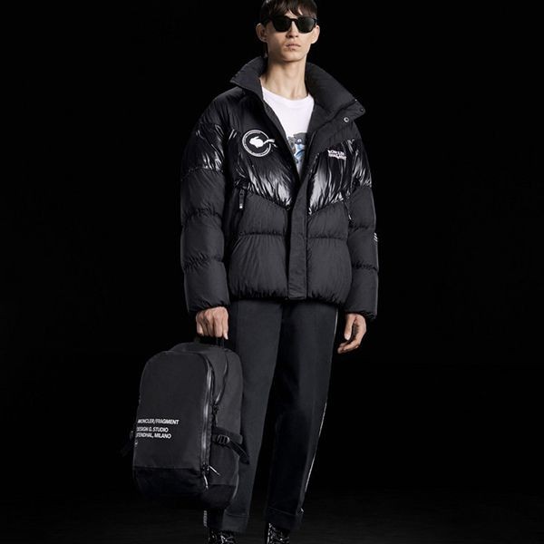 最新でオシャレ【モンクレール コピーFRAGMENT HIROSHI FUJIWARA】ダウン話題のピカチュウ